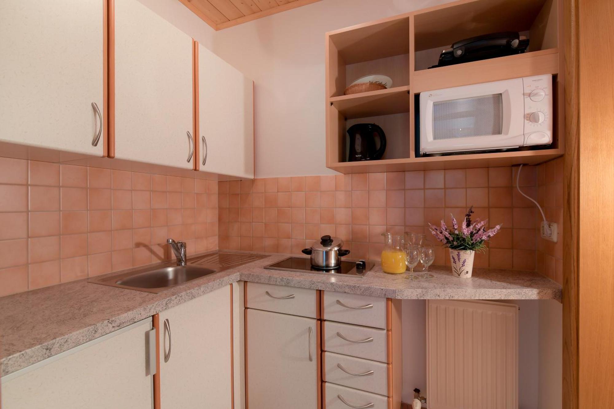Apartments - Pension Florian Санкт Йохан им Понгау Екстериор снимка